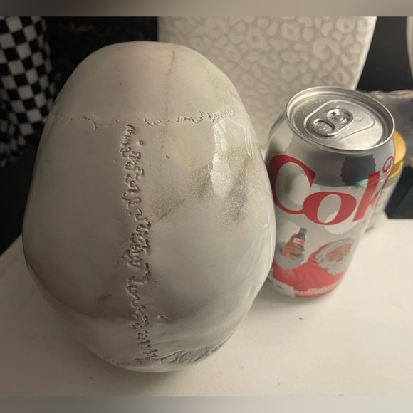 Skull decor - Picture 3 of 4